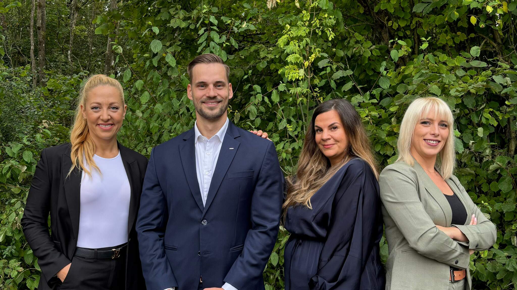 Janine Weber (Country Manager DACHSER Luxemburg), Emanuel Hofmann (Sales Manager bei DACHSER in Grevenmacher), Veronika Diederich (Customer Service Manager bei DACHSER in Grevenmacher), Laura Waigel (Operations Manager bei DACHSER in Grevenmacher).